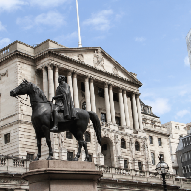 Front of the Bank of England with statue of the Duke of Wellington